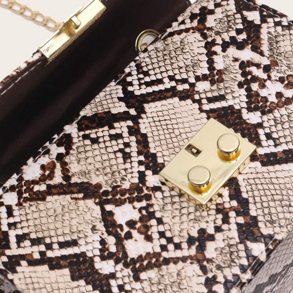 Vegan Leather Snakeskin Gold Tone hardware Chain Shoulder Crossbody Bag - Picture 2 of 7